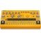 BEHRINGER RD-6-AM аналоговая драм-машина, 8 сэмпов ударных, 16-шаговый секвенсер, емкость памяти 2х16 паттернов, встроенный дист