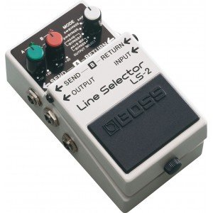 BOSS LS-2 гитарная педаль Line Selector BOSS LS-2 гитарная педаль Line Selector