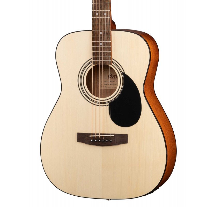 AF510E-OP-WBAG Standard Series Электро-акустическая гитара, с чехлом, цвет натуральный, Cort