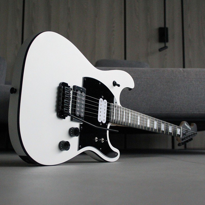 BREED-56-WH Электрогитара, белая, Kononykheen Guitars