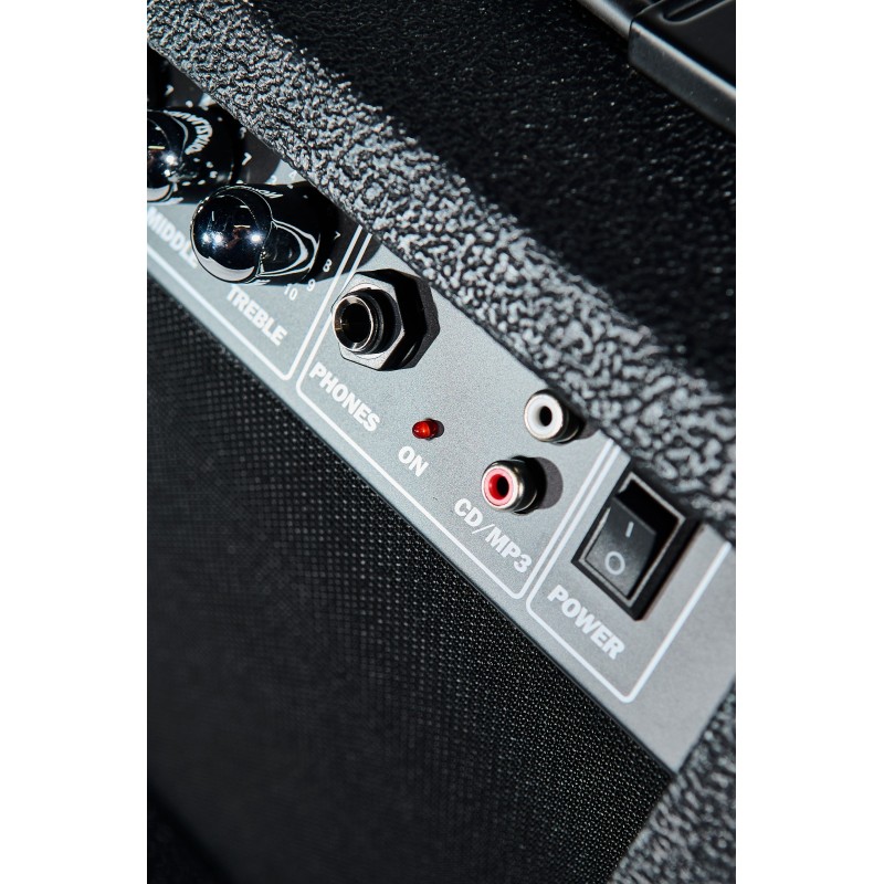 Bosstone GA-15W V.2 Black Комбоусилитель