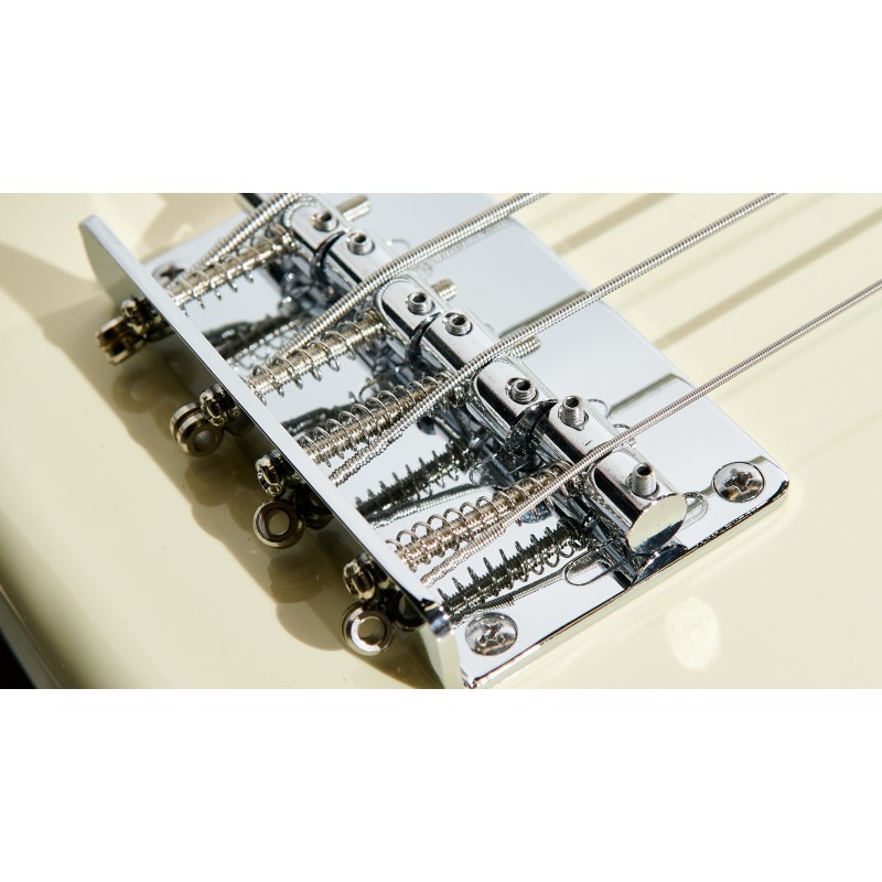 Bosstone SEG B-PR 4 WH Бас гитара электрическая