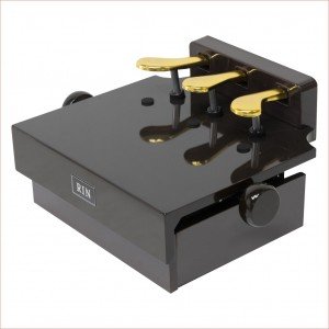 LB-P3RW Подставка-удлинитель педалей пианино для детей, коричневая, Rin LB-P3RW Подставка-удлинитель педалей пианино для детей, коричневая, Rin