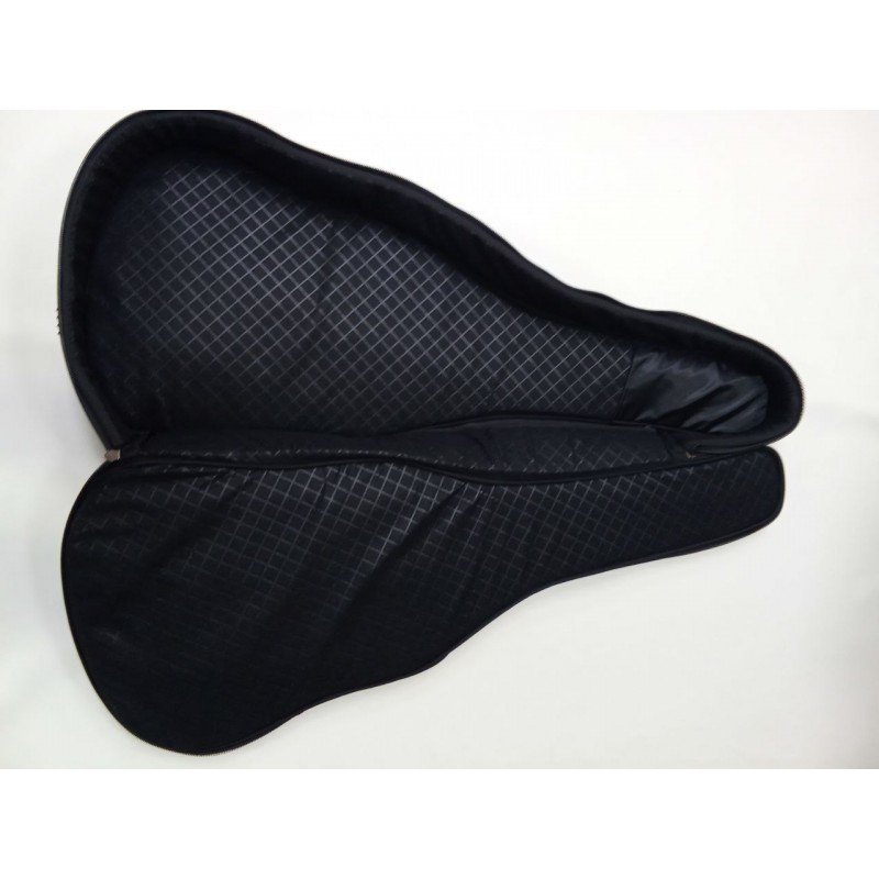 MZ-ChGC-4-1 Чехол полужесткий для классической гитары, чёрный, ПВХ, MEZZO