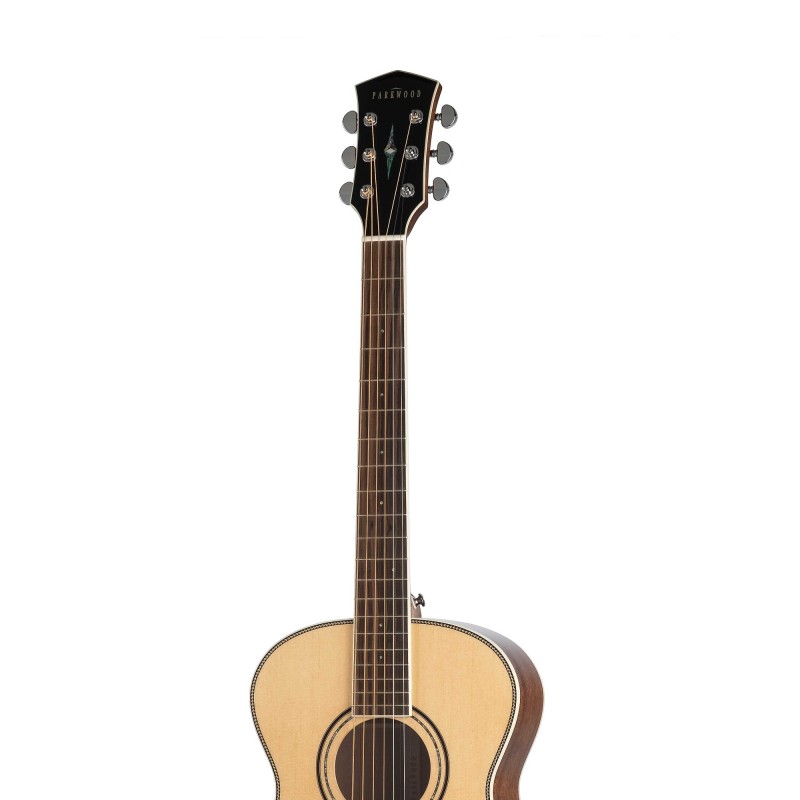 P630-WCASE-NAT Акустическая гитара, цвет натуральный, с футляром, Parkwood