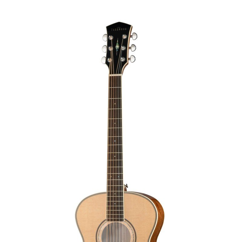 P680EQ-WCASE-NAT Электро-акустическая гитара, цвет натуральный, с футляром, Parkwood