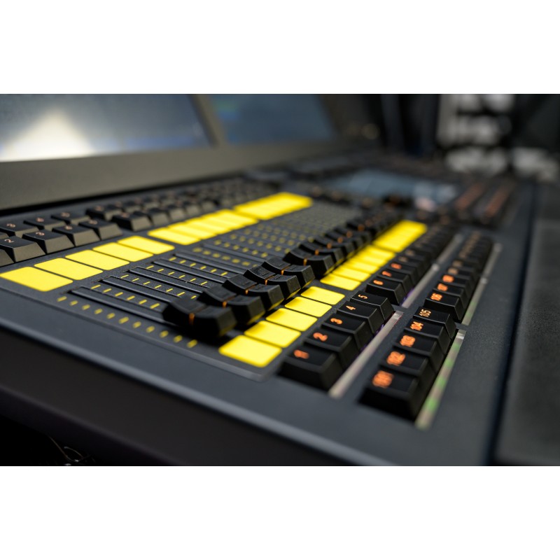 PSL Lighting PSL-GM-2-2 Пульт управления световыми приборами, cветовая консоль