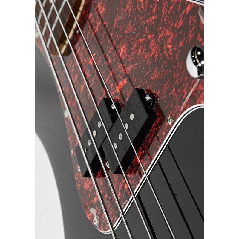 Voltone BB-04 Black Бас гитара электрическая